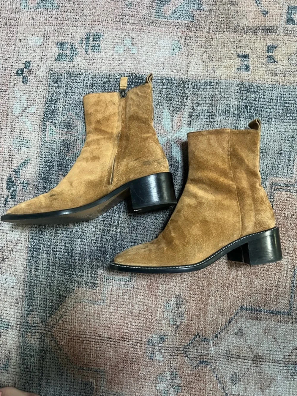 Everlane Suede Ankle Boots in Brown size 8 - Picture 3 of 9